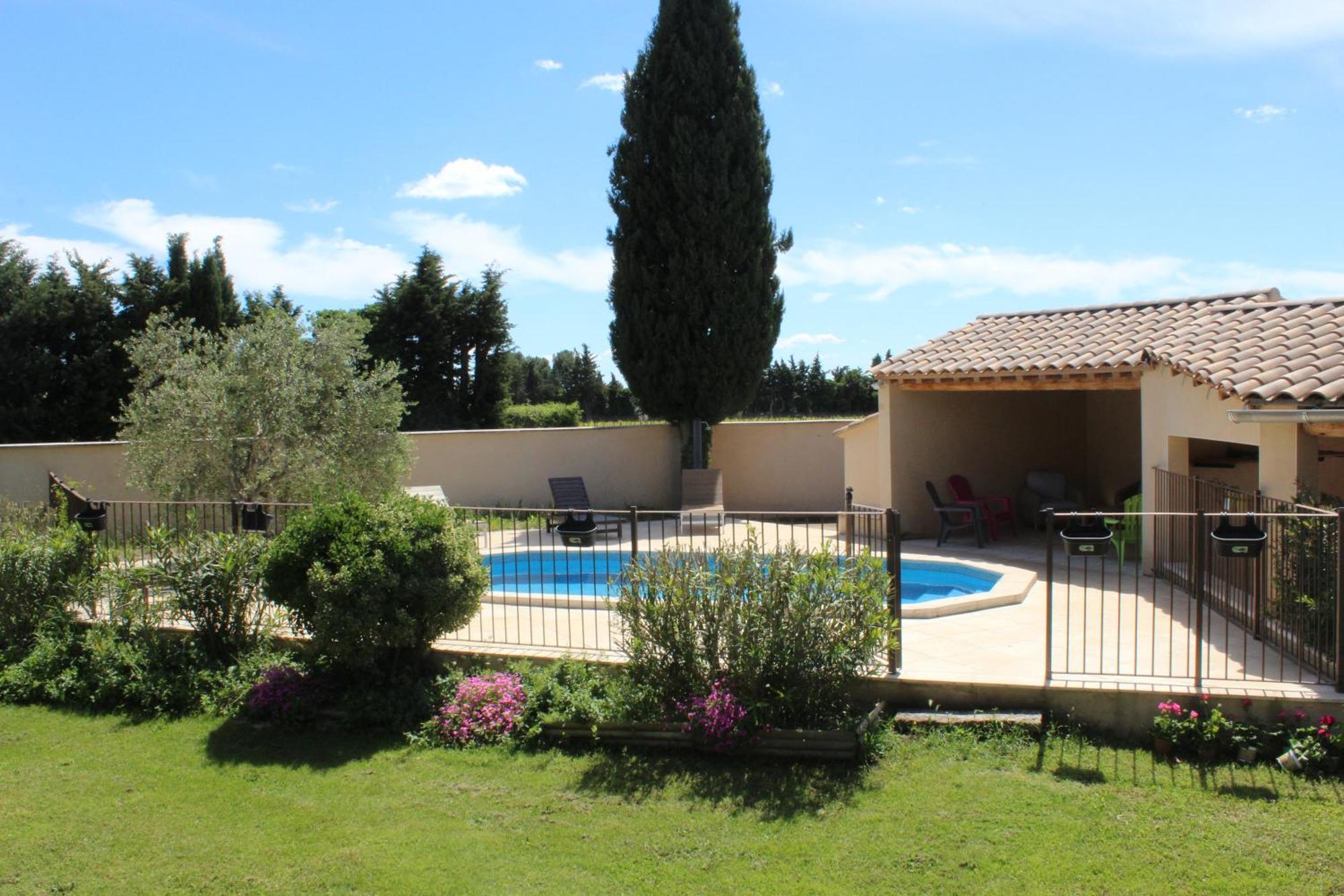 Mas La Gentille ,,, A La Campagne , Beautiful Outdoor , Swimming Pool , Pool House , Nice Green Garden , Bbq ,,, Only For You , Pour Passer Un Sejour Inoubliable بيرنيه لو فونتينز المظهر الخارجي الصورة